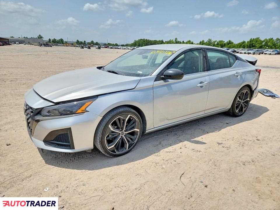 Nissan Altima 2024 2
