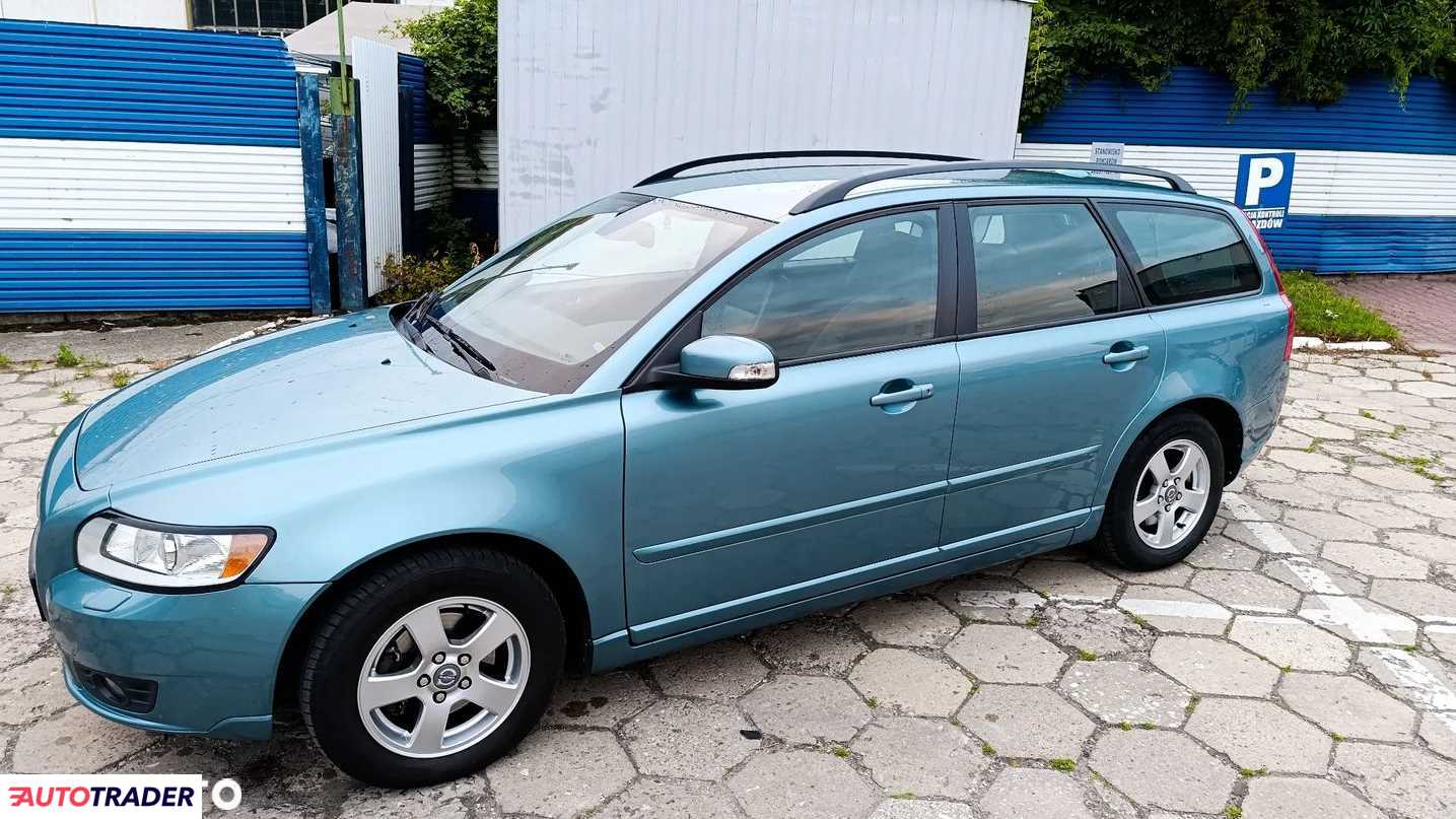 Volvo V50 2008 1.8 125 KM