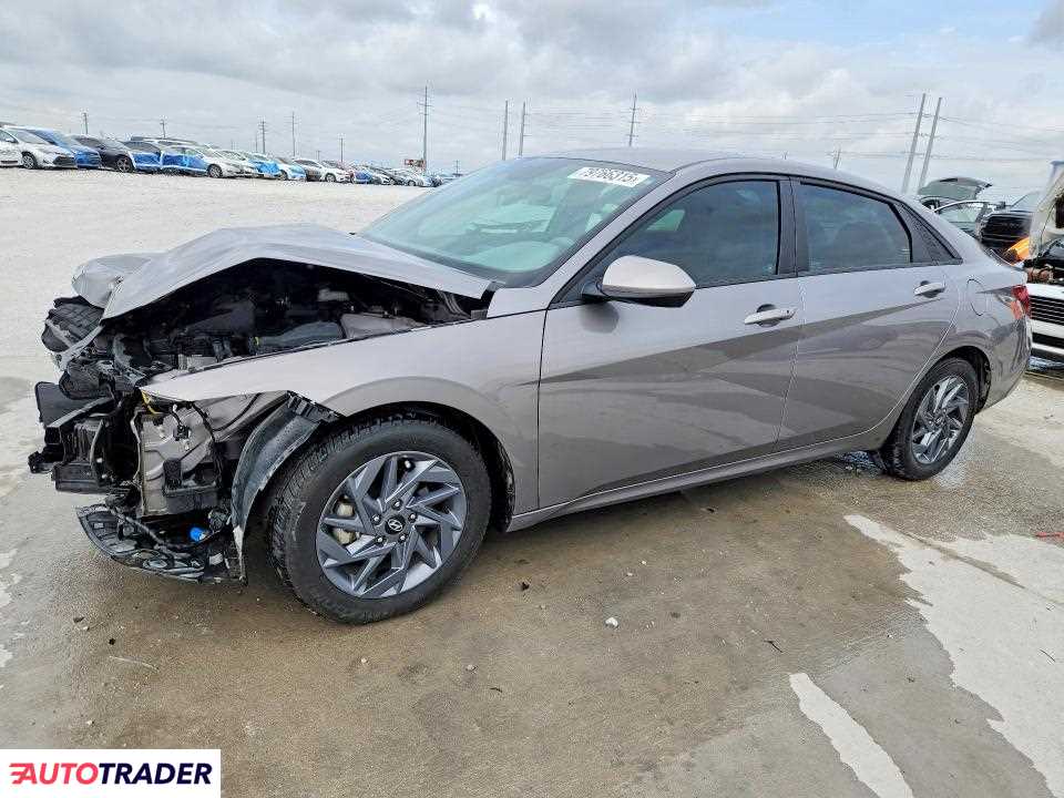 Hyundai Elantra 2024 2