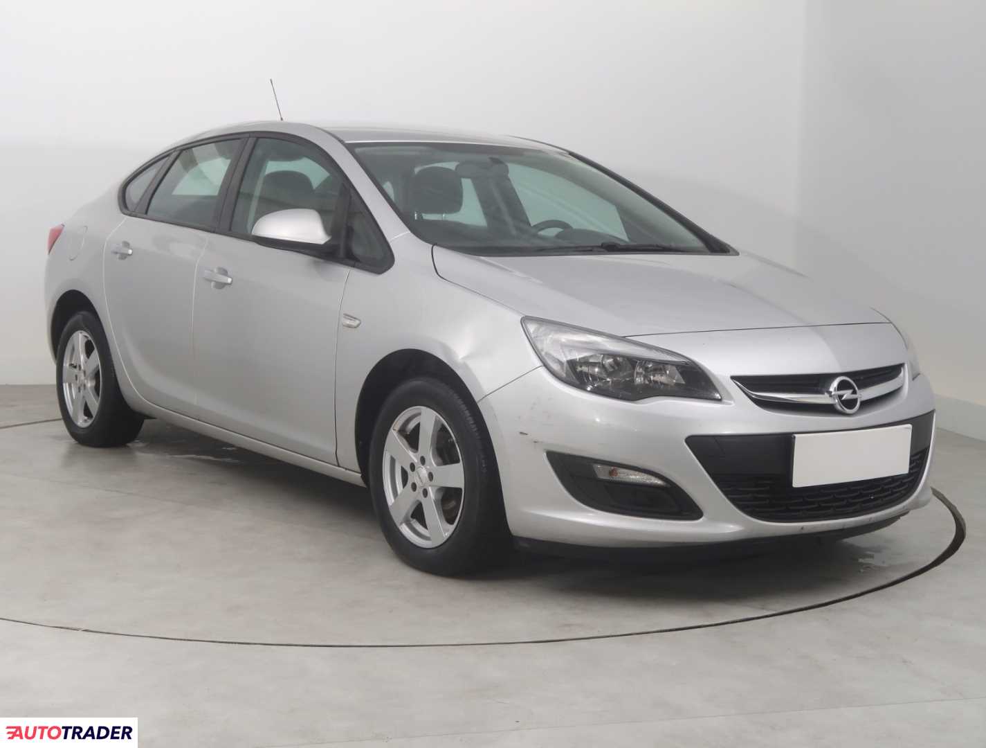 Opel Astra 2016 1.4 138 KM