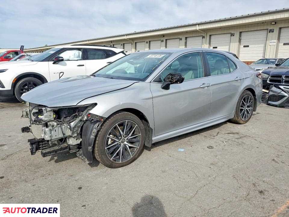 Toyota Camry 2021 2