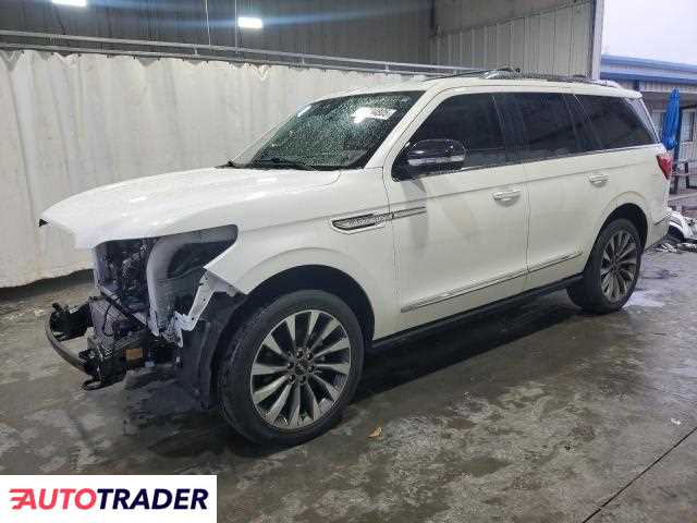 Lincoln Navigator 2021 3