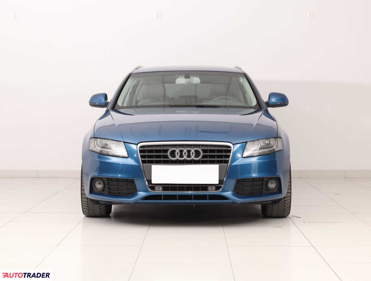 Audi A4 2008 2.0 140 KM