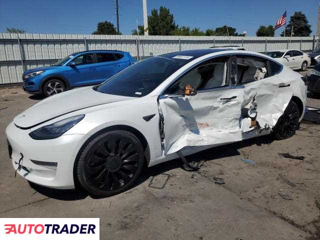 Tesla Model 3 2018