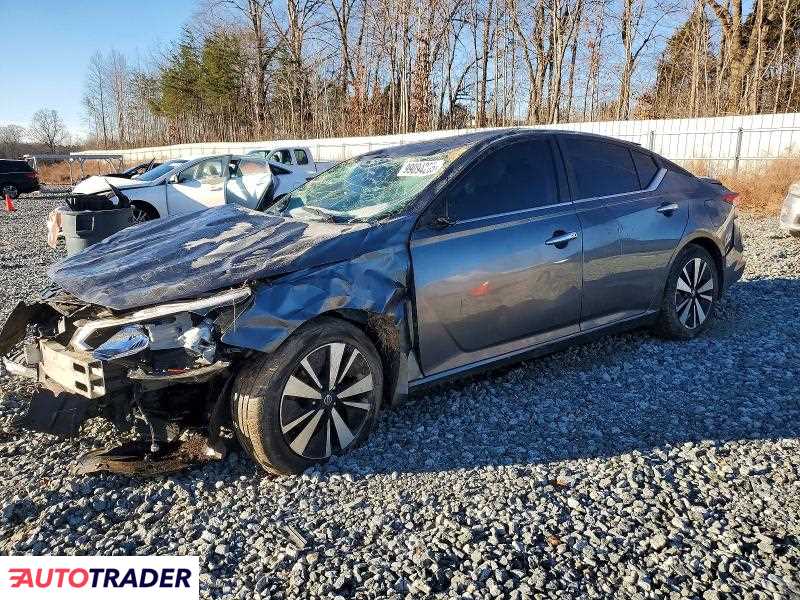 Nissan Altima 2021 2