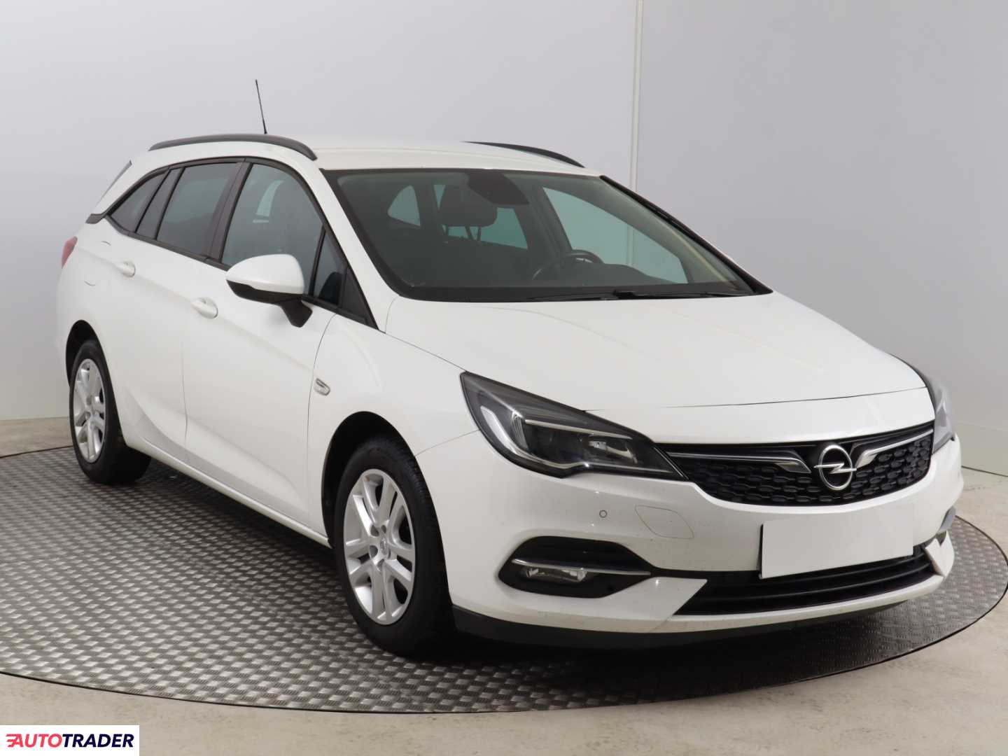 Opel Astra 2020 1.2 128 KM