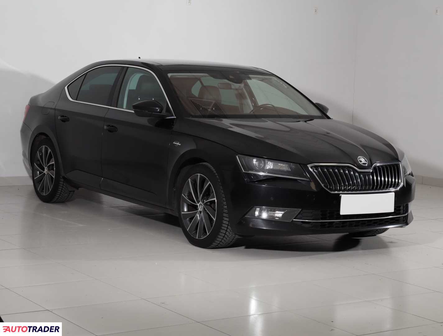 Skoda Superb 2016 2.0 187 KM