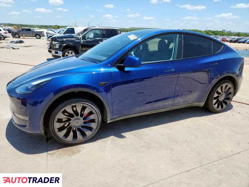 Tesla Model Y 2023 Tesla Model Y 2023