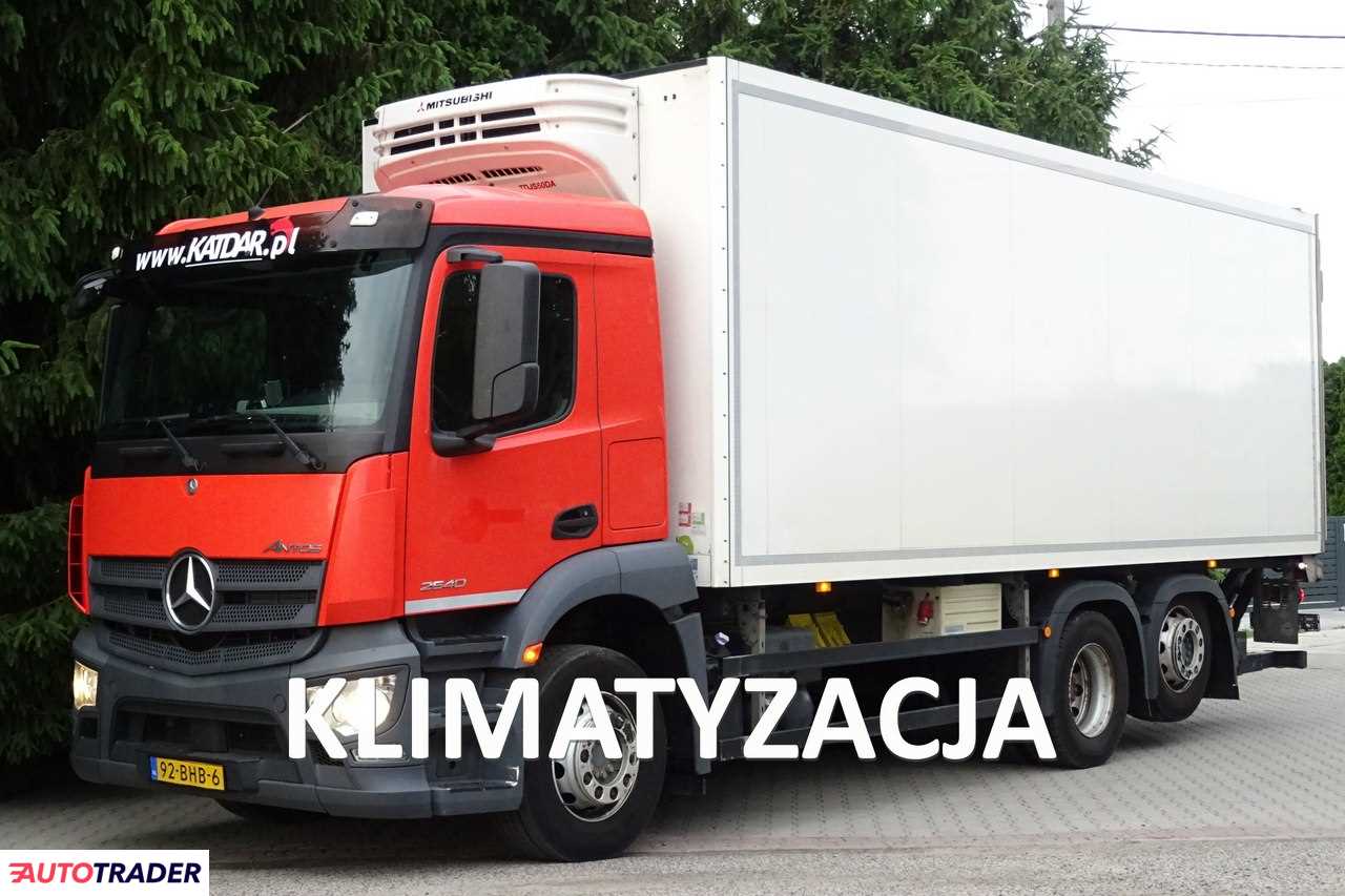 Mercedes 2018