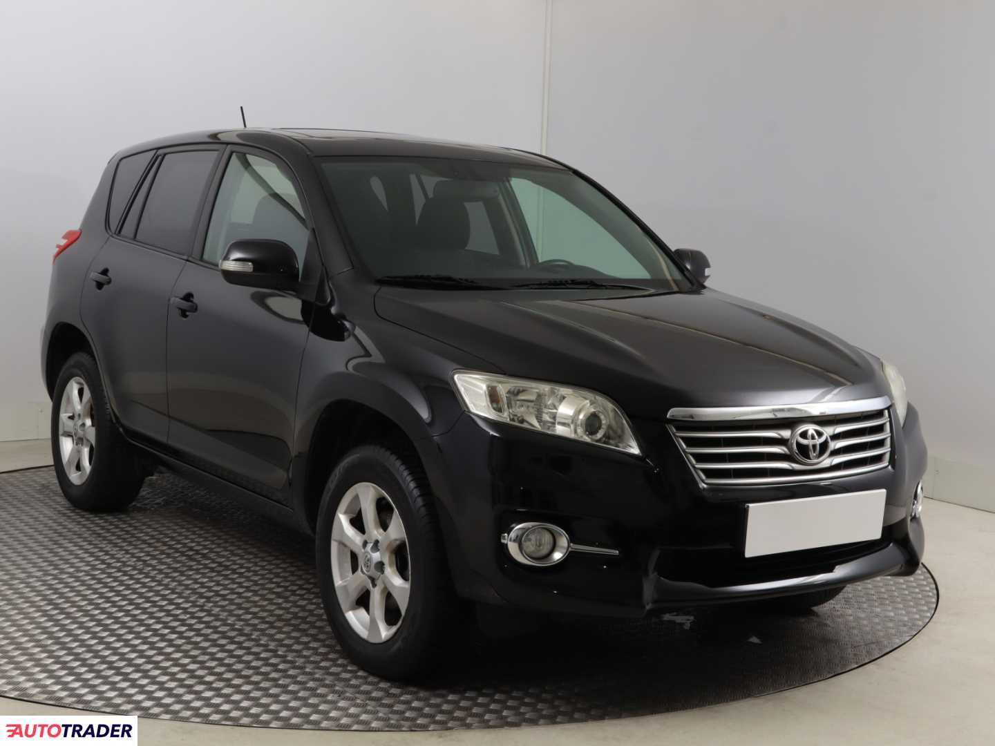 Toyota RAV 4 2010 2.2 147 KM
