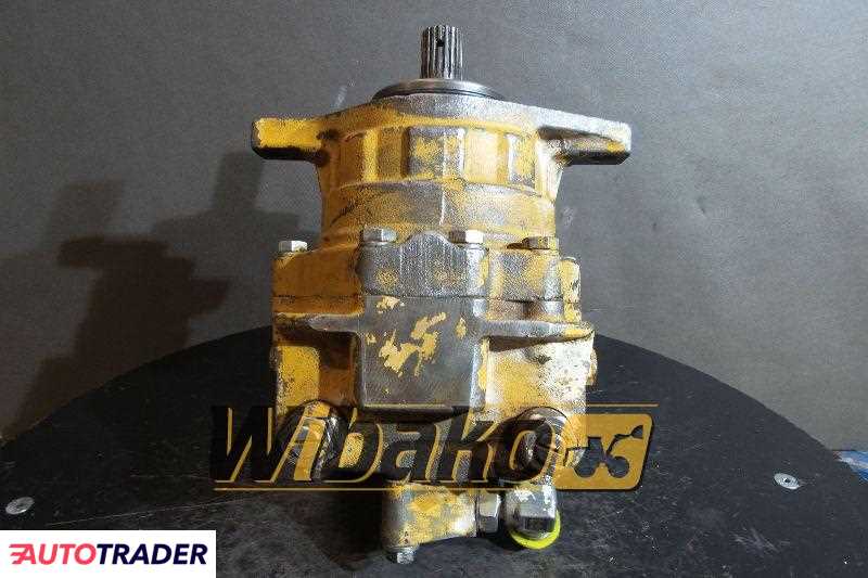 Silnik hydrauliczny Komatsu PC210706-75-11304