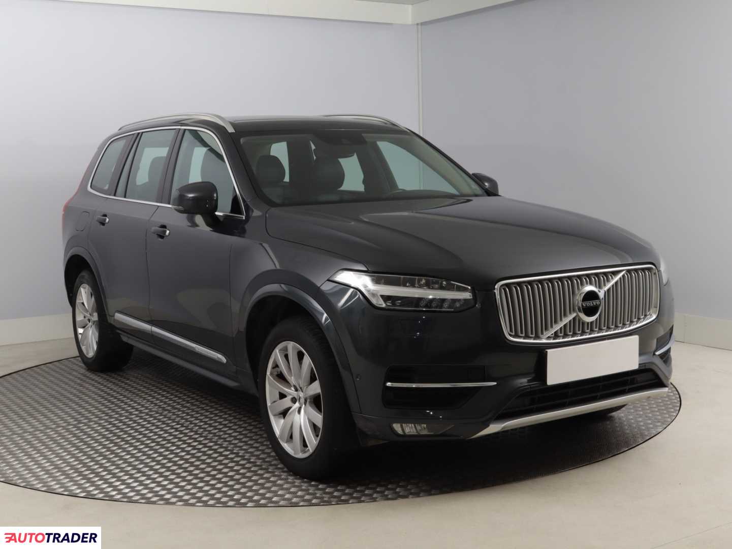 Volvo XC90 2017 2.0 231 KM