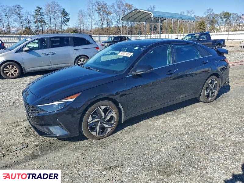 Hyundai Elantra 2023 2