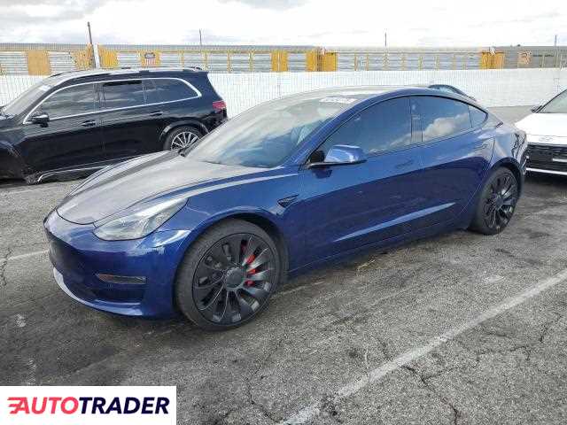 Tesla Model 3 2022