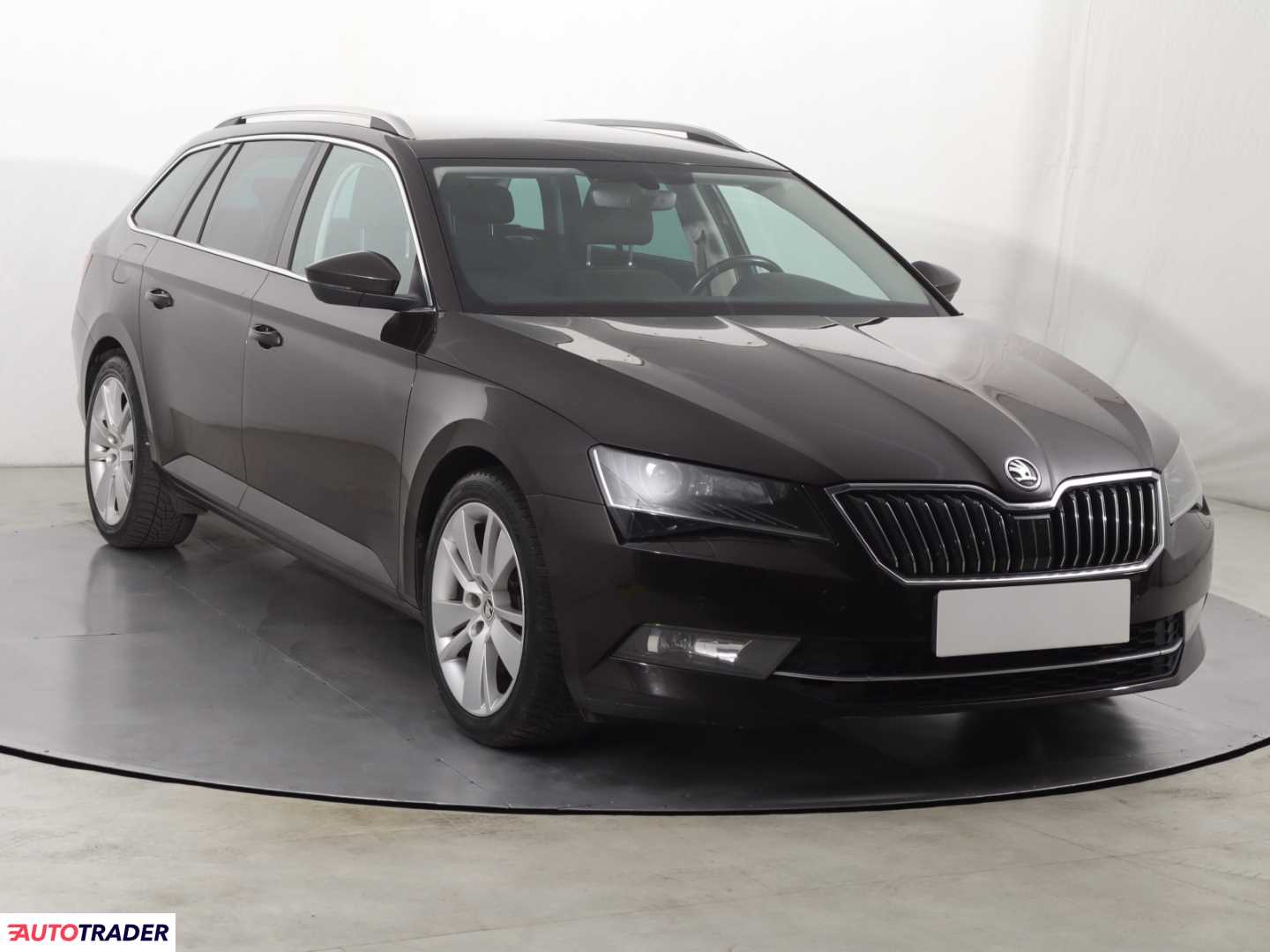 Skoda Superb 2016 2.0 187 KM