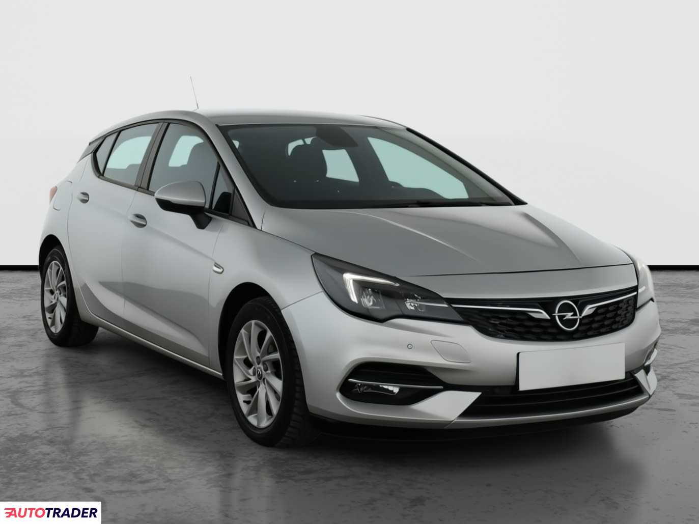 Opel Astra 2019 1.2 108 KM