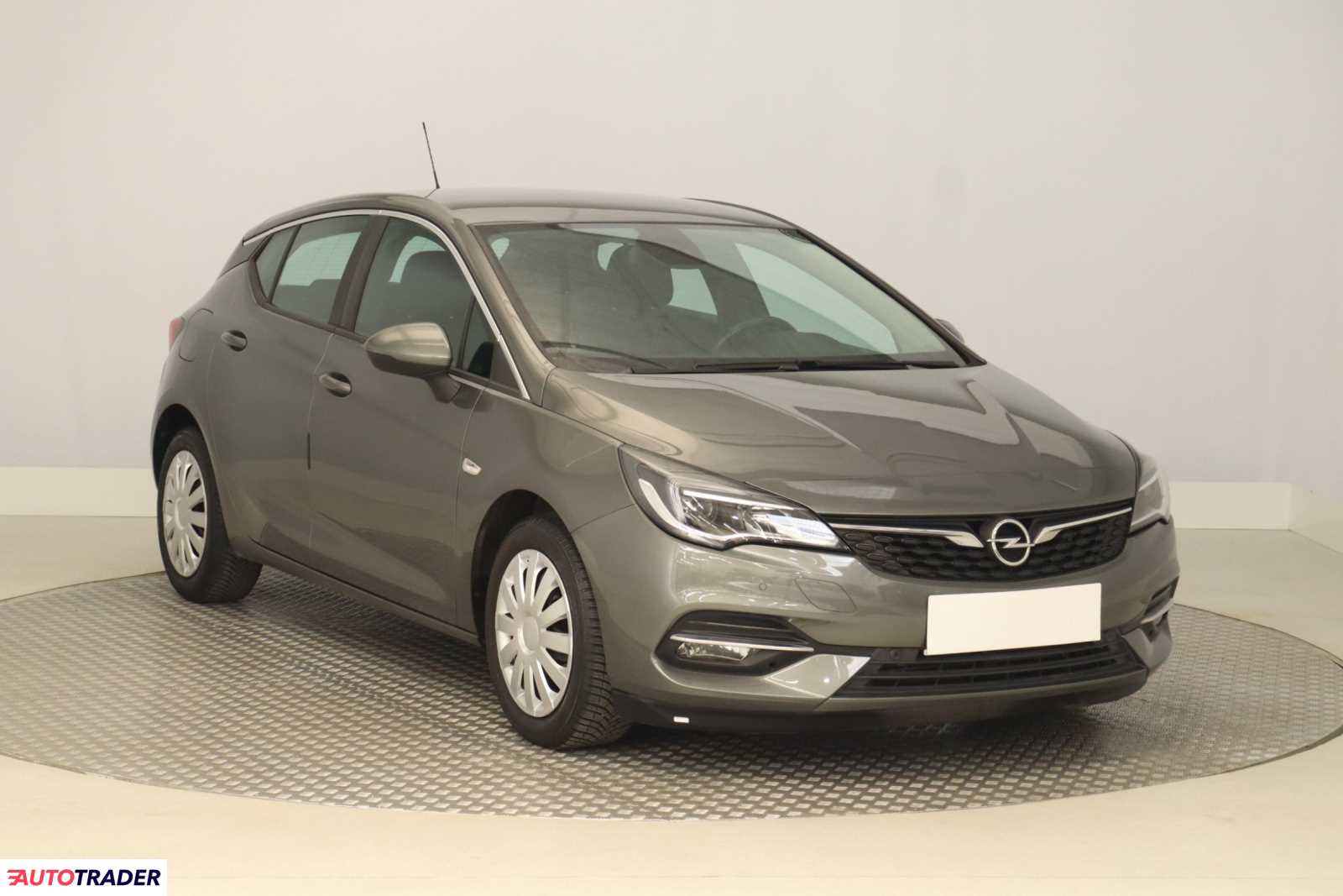 Opel Astra 2019 1.2 128 KM