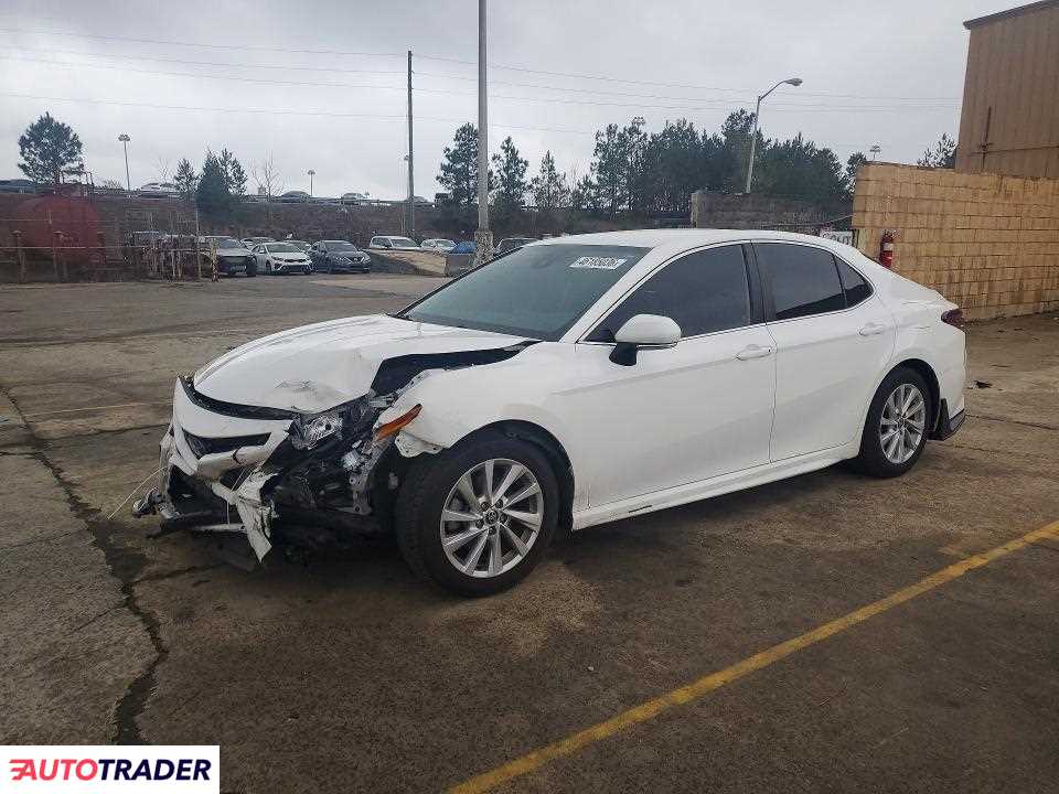 Toyota Camry 2022 2