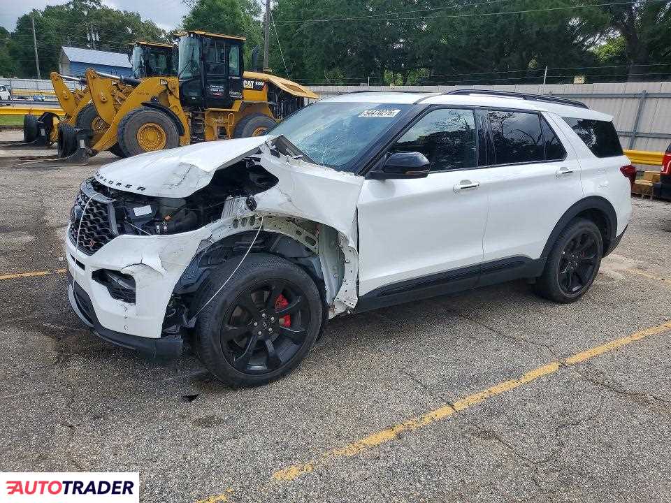 Ford Explorer 2023 3