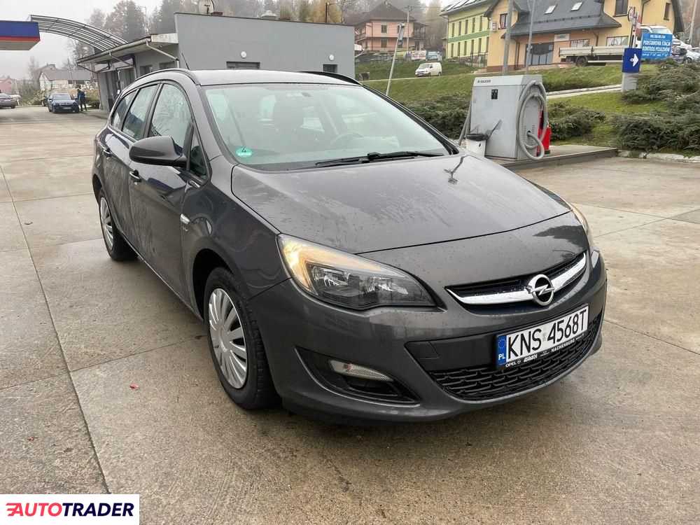 Opel Astra 1.7 diesel 110 KM 2014r. (nowy)