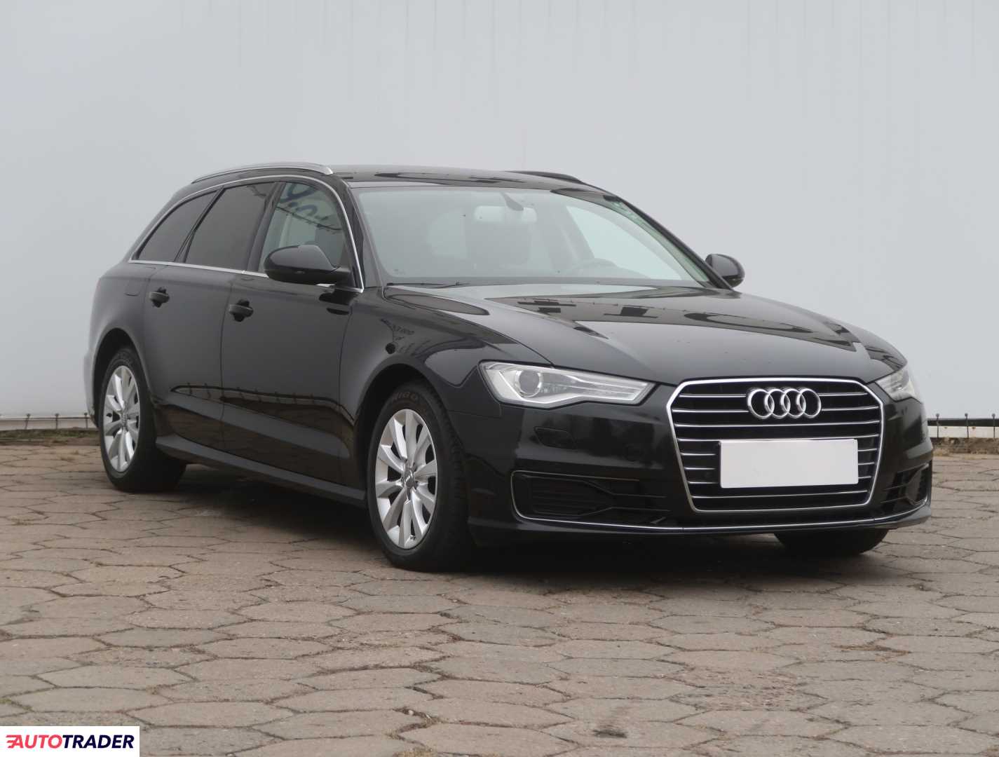 Audi A6 2015 2.0 187 KM