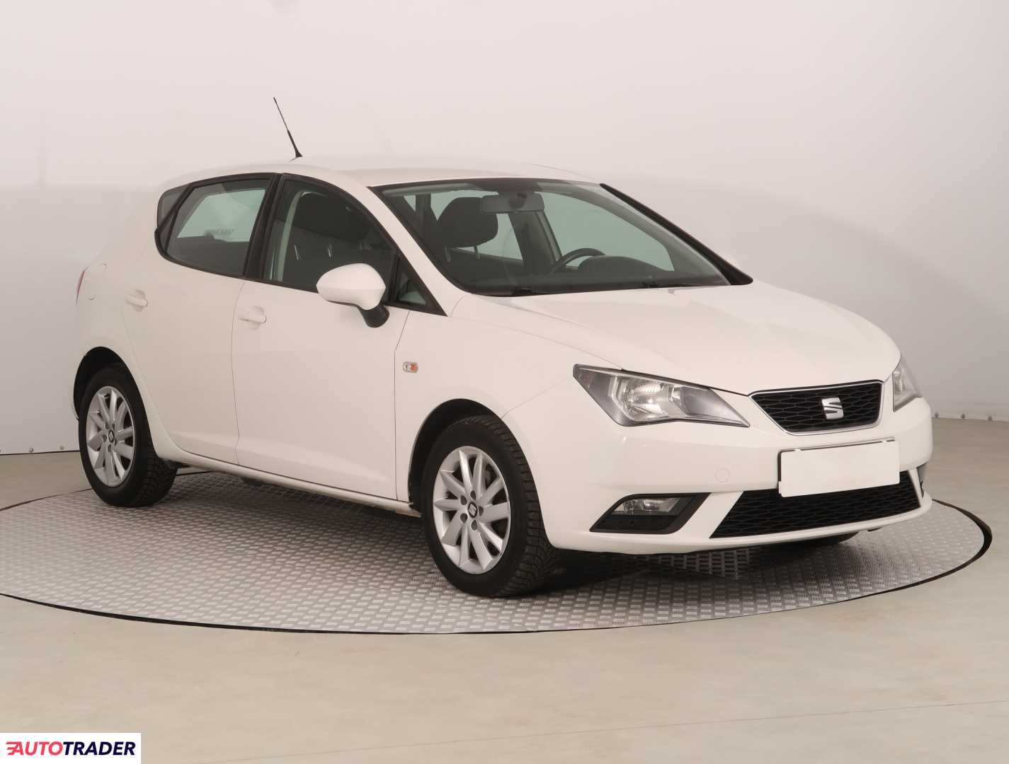 Seat Ibiza 1.2 103 KM 2014r. (Piaseczno)