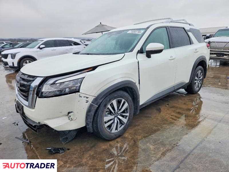 Nissan Pathfinder 2024 3