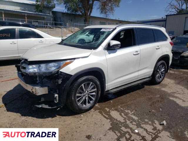 Toyota Highlander 3.0 benzyna 2018r. (ALBUQUERQUE)