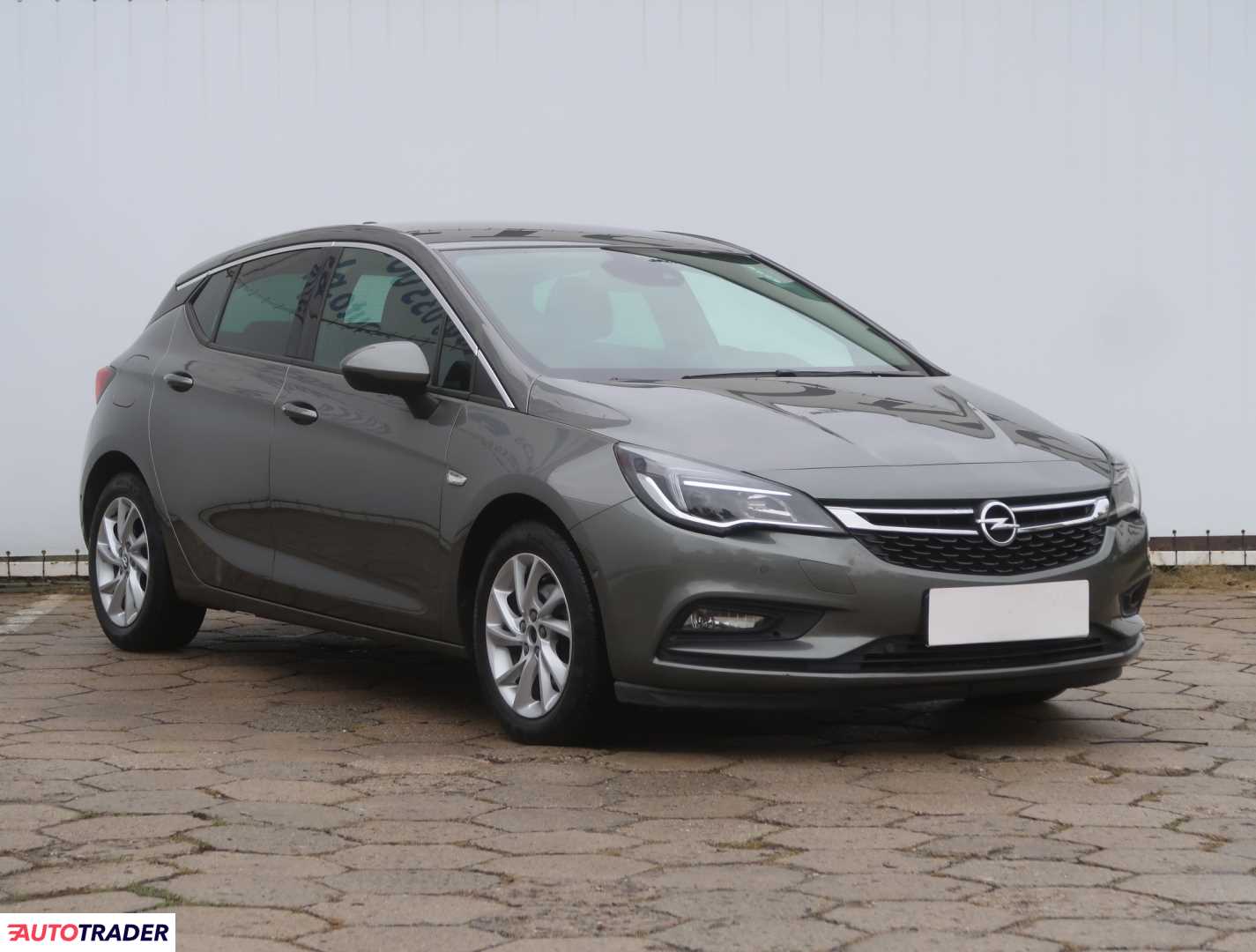 Opel Astra 2017 1.4 147 KM