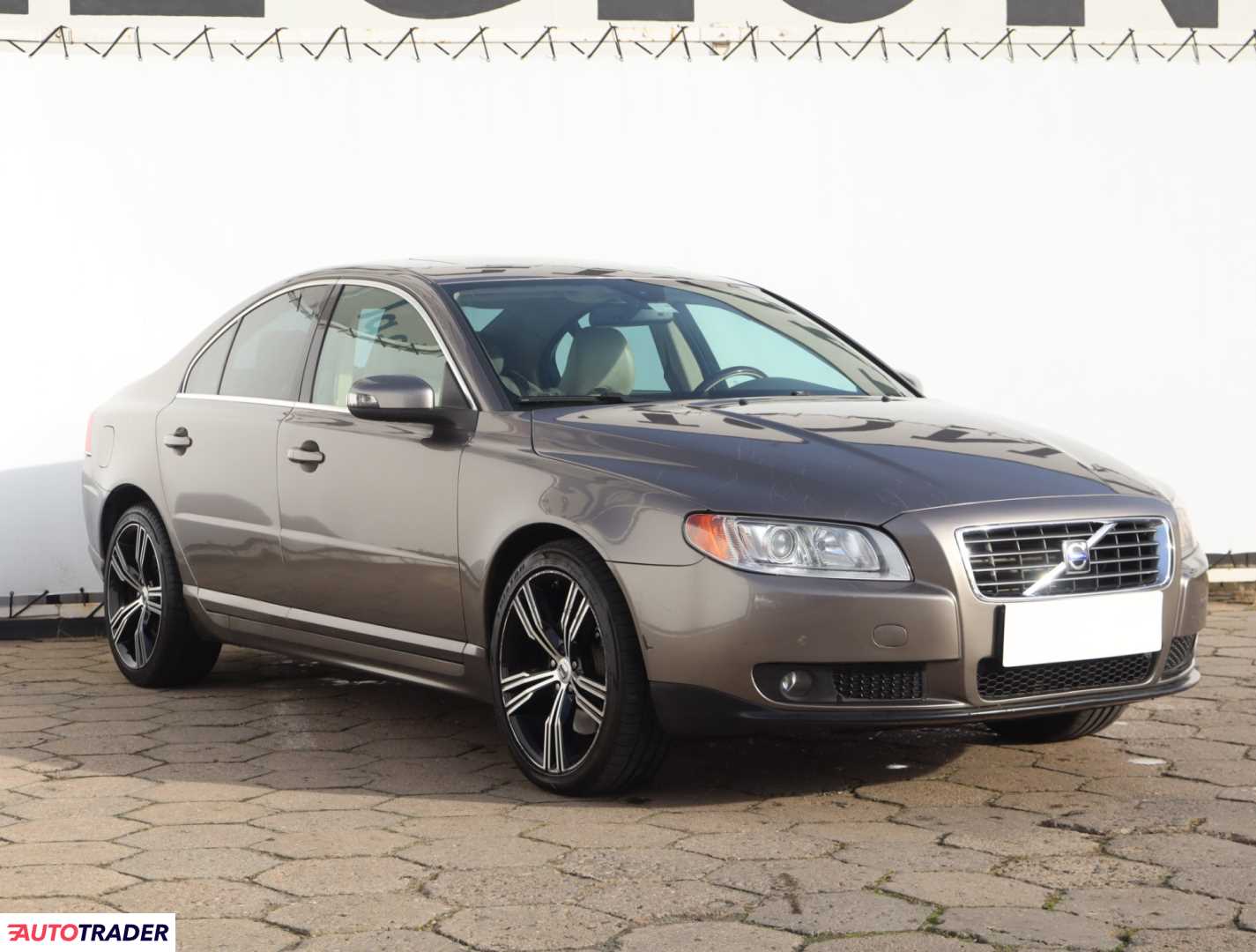 Volvo S80 2007 4.4 311 KM