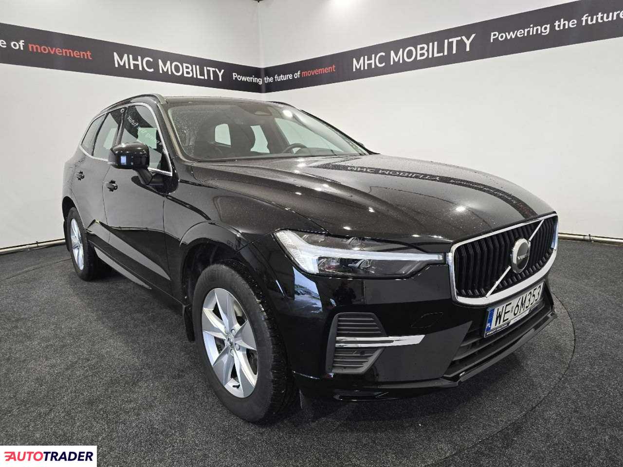 Volvo XC60 2022 2.0 197 KM