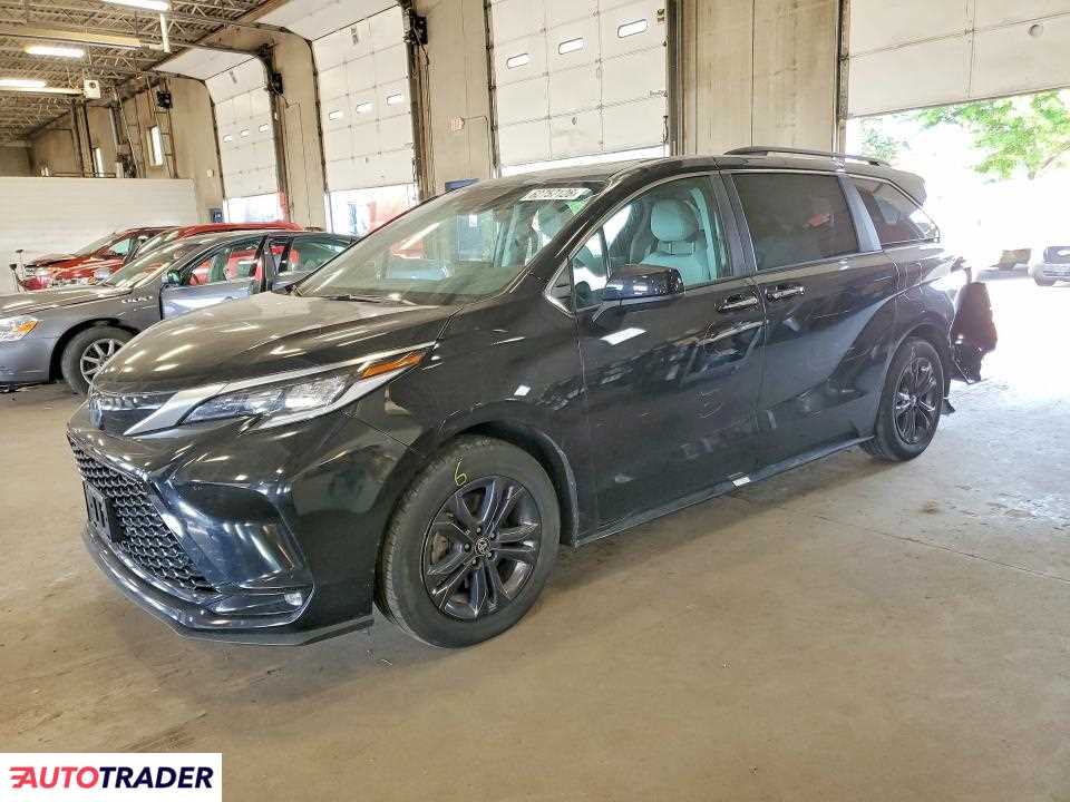 Toyota Sienna 2024 2