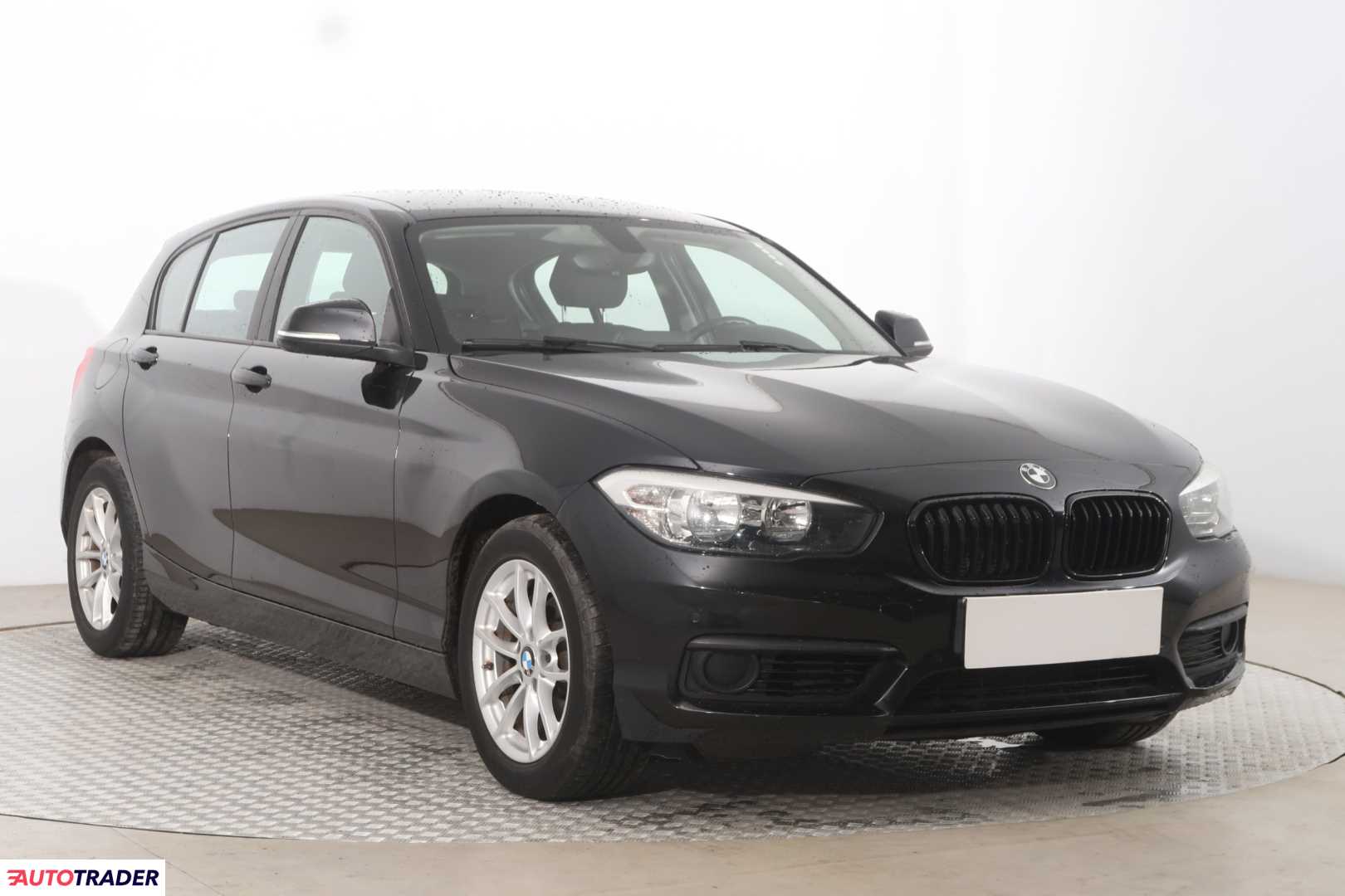 BMW 118 2016 1.5 134 KM