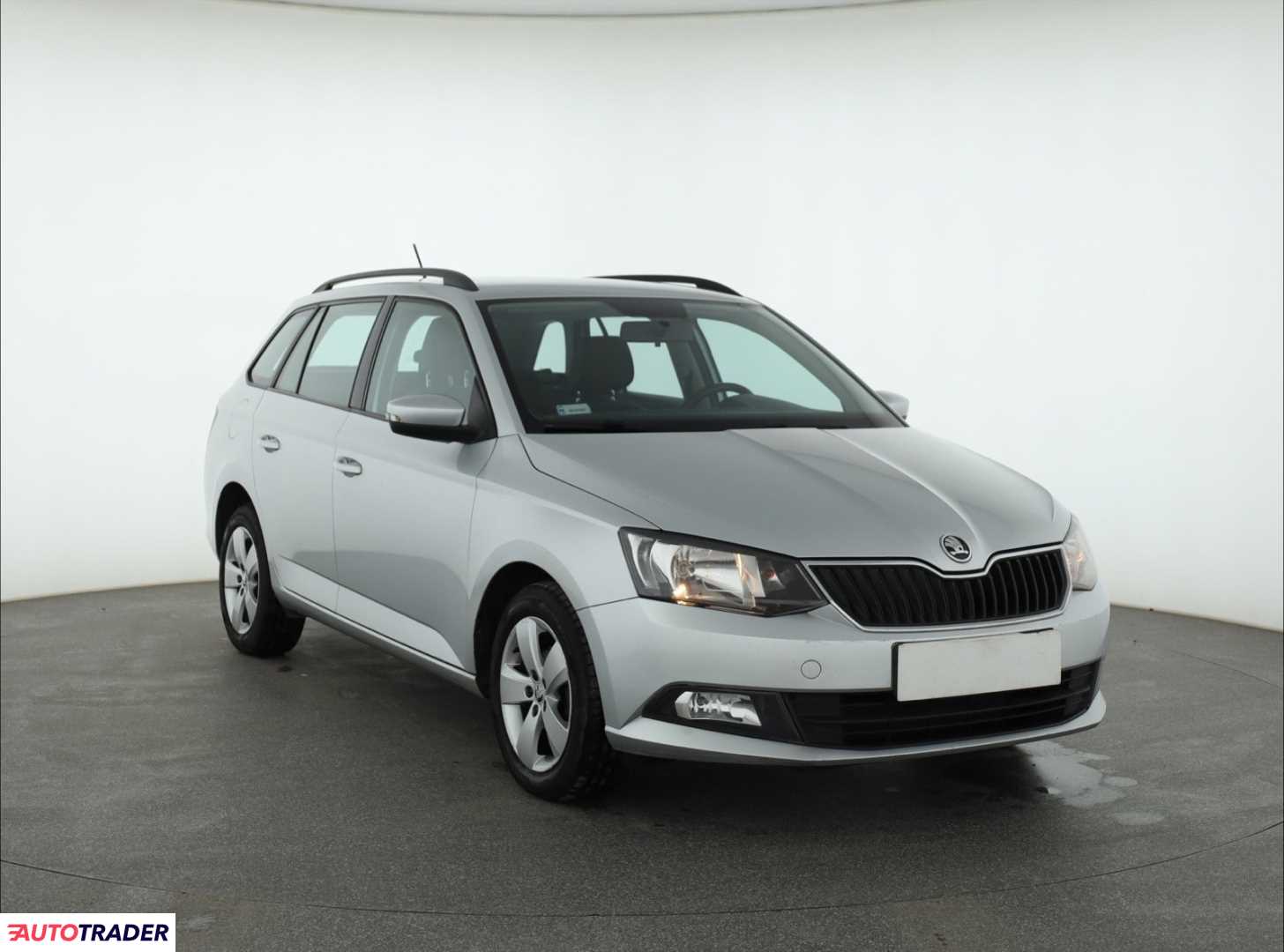 Skoda Fabia 2015 1.2 88 KM