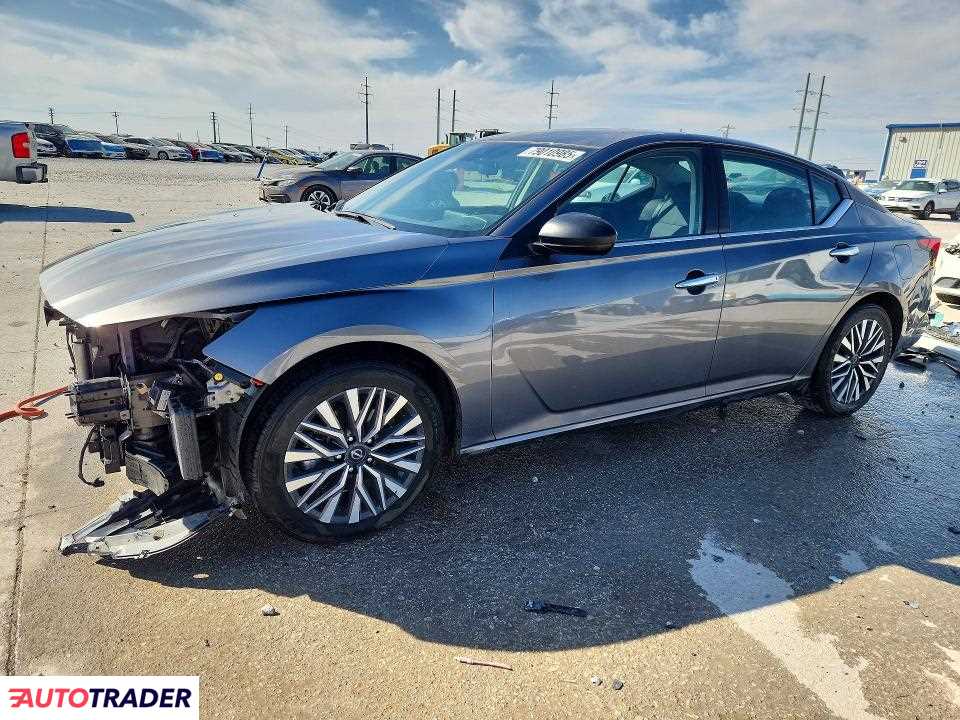 Nissan Altima 2024 2