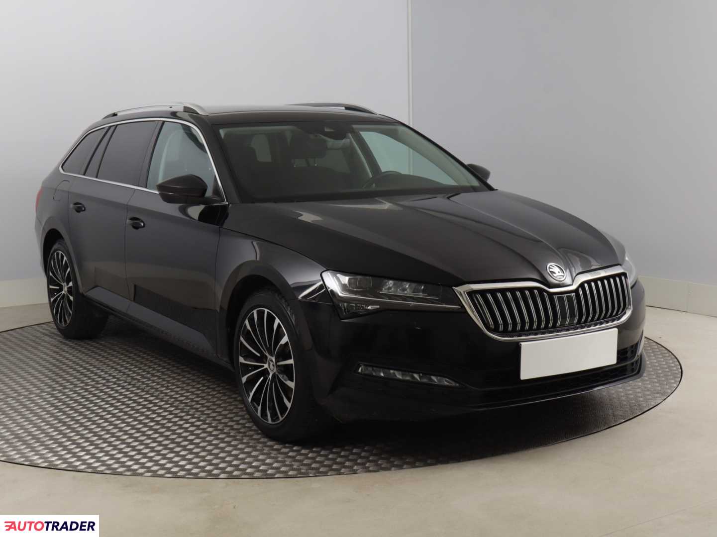 Skoda Superb 2022 1.5 147 KM