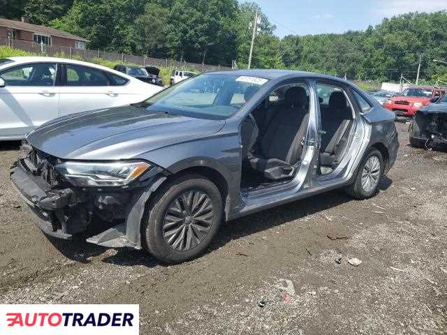 Volkswagen Jetta 2019 1
