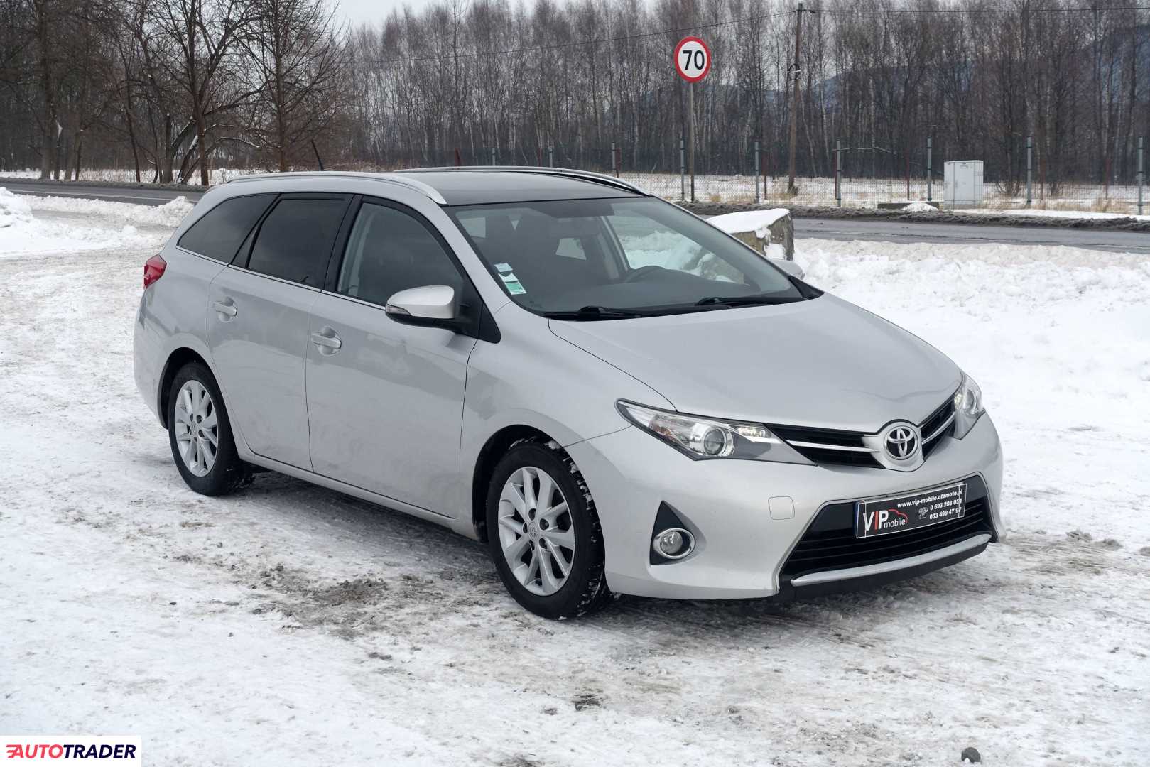 Toyota Auris 2014 1.4 90 KM