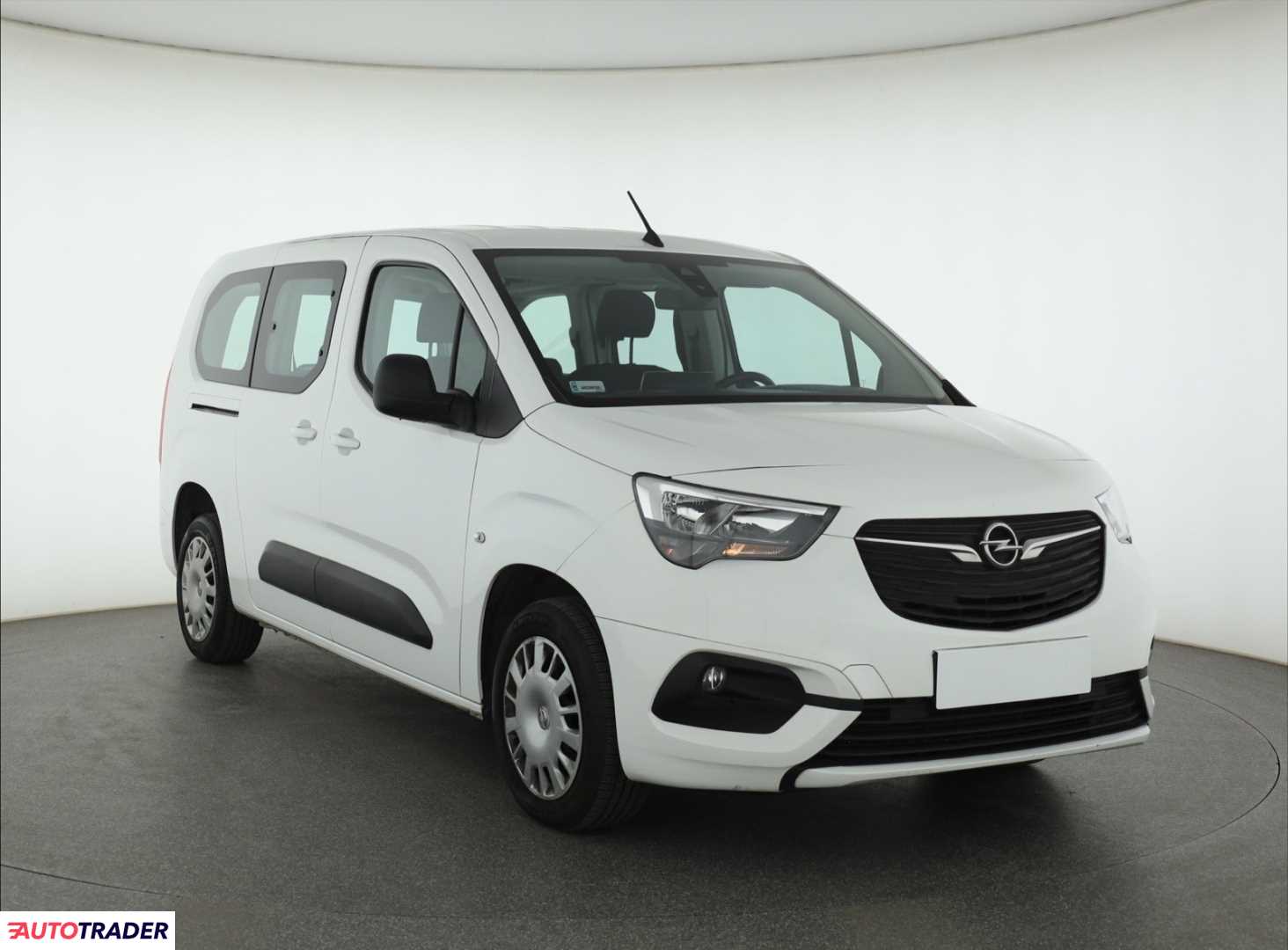 Opel Combo 2020 1.2 108 KM