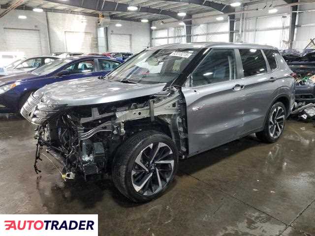 Mitsubishi Outlander 2024 2