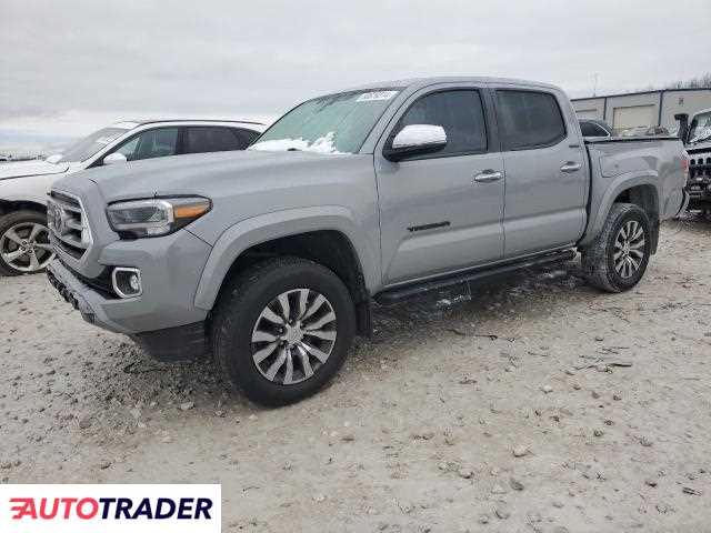 Toyota Tacoma 3.0 benzyna 2020r. (WAYLAND)