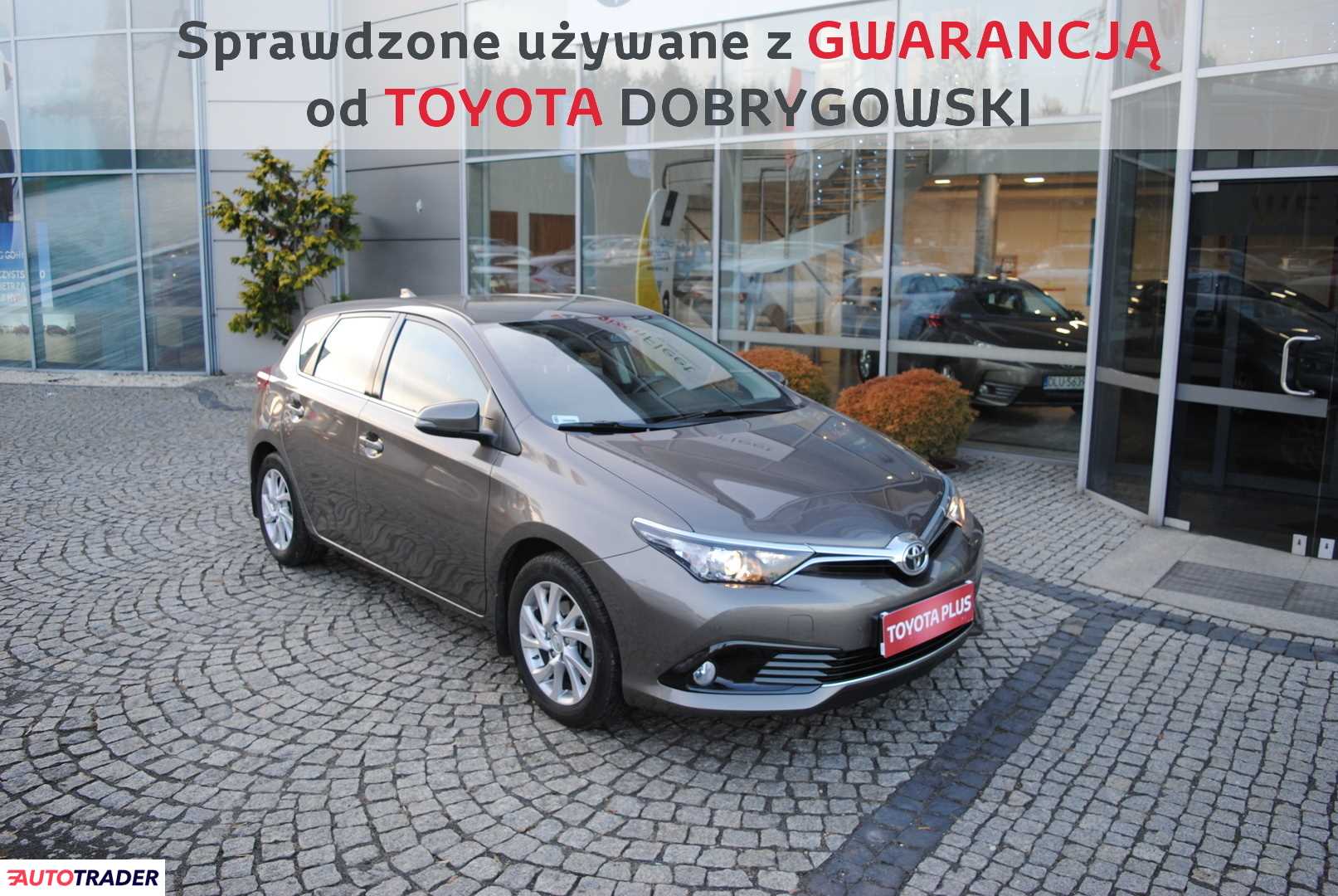 Toyota Auris 2017 1.6 132 KM Toyota Auris 2017 1.6 132 KM