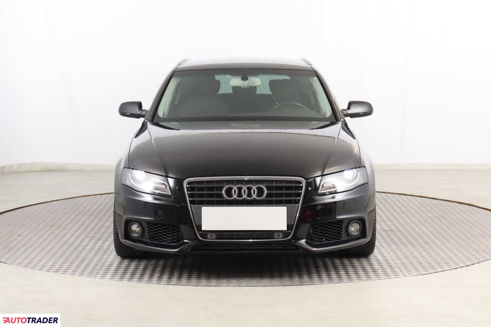 Audi A4 2009 2.0 118 KM Audi A4 2009 2.0 118 KM