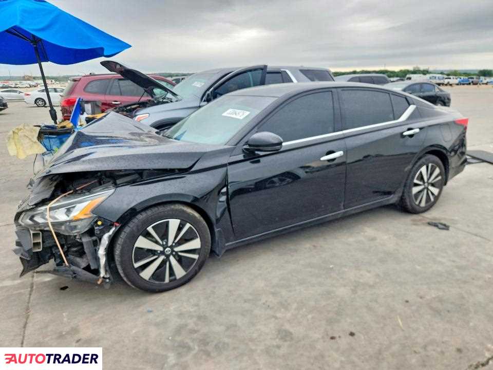 Nissan Altima 2021 2