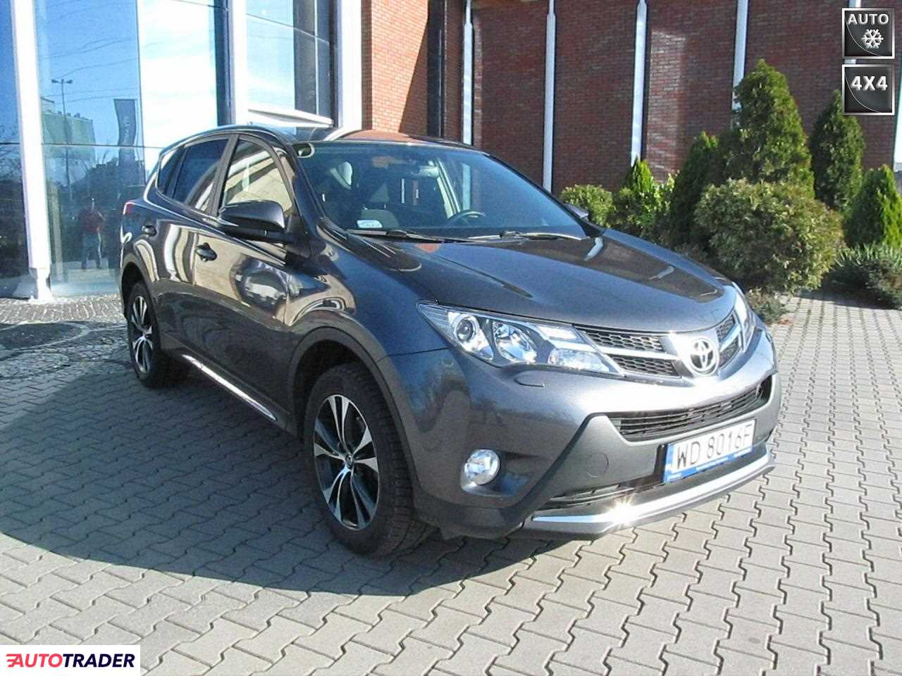 Toyota RAV 4 2014 2 124 KM Toyota RAV 4 2014 2 124 KM