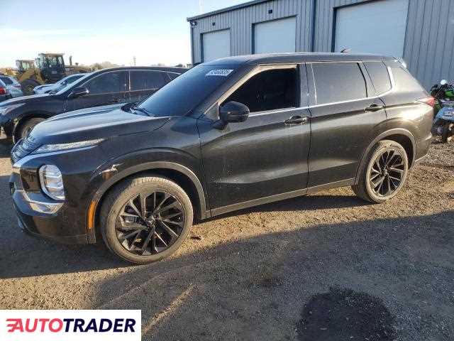 Mitsubishi Outlander 2024 2