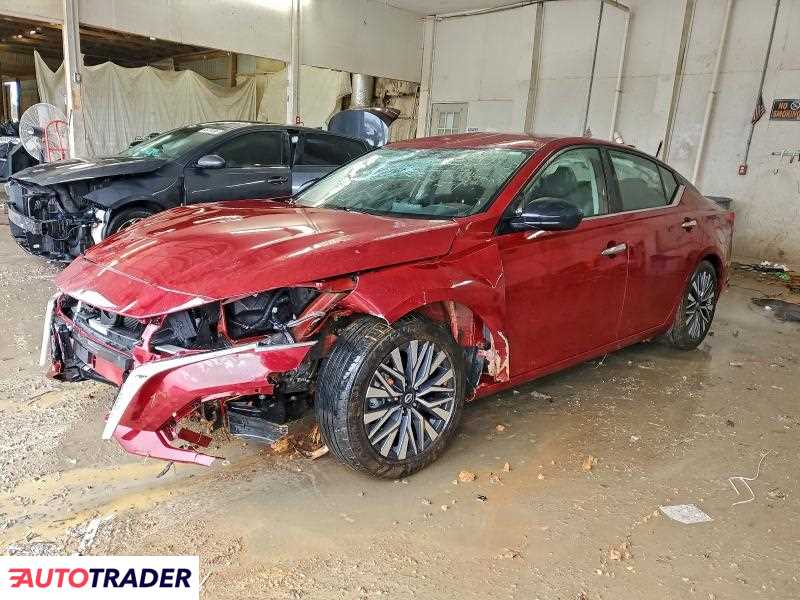 Nissan Altima 2024 2