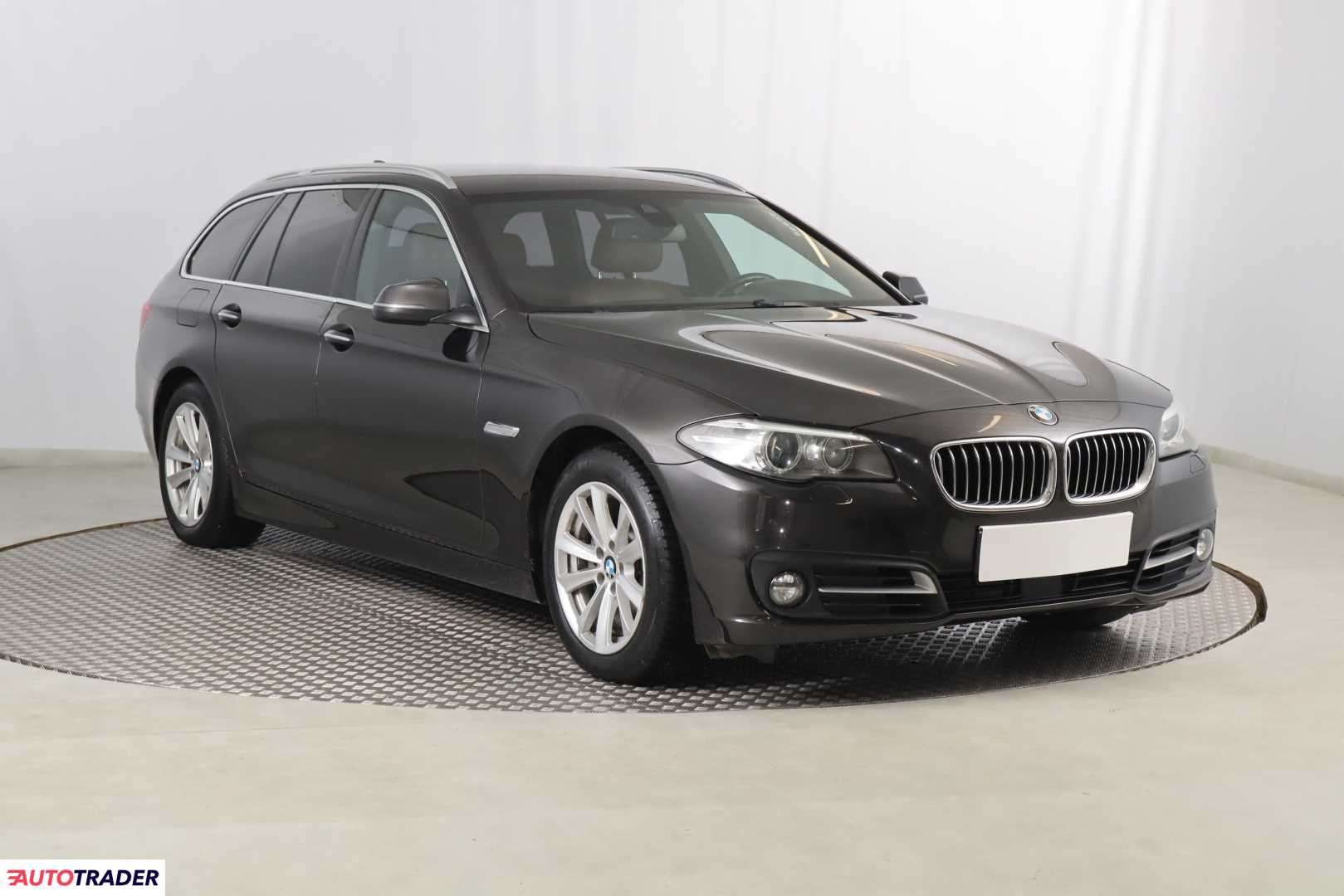 BMW 520 2013 2.0 181 KM