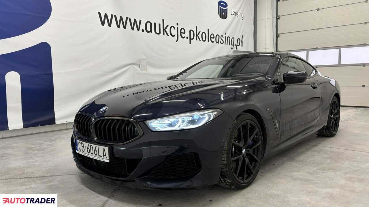 BMW 850 2020 4.4 530 KM
