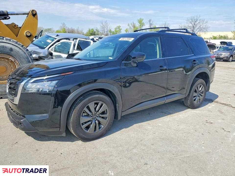 Nissan Pathfinder 2024 3